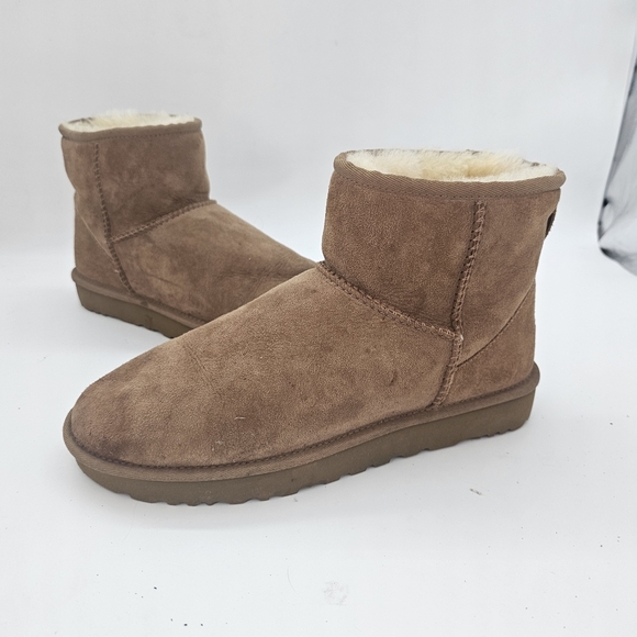 UGG Classic Mini II Boots Chestnut Tan Size 10 Preowned - Picture 3 of 14